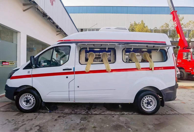 汽油核酸檢測(cè)采樣車(chē)-三窗口